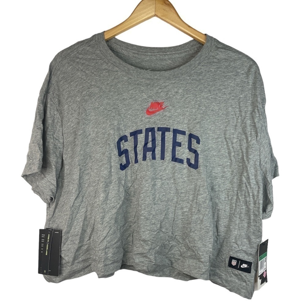 COPY - NWT Nike shirt - Picture 1 of 2